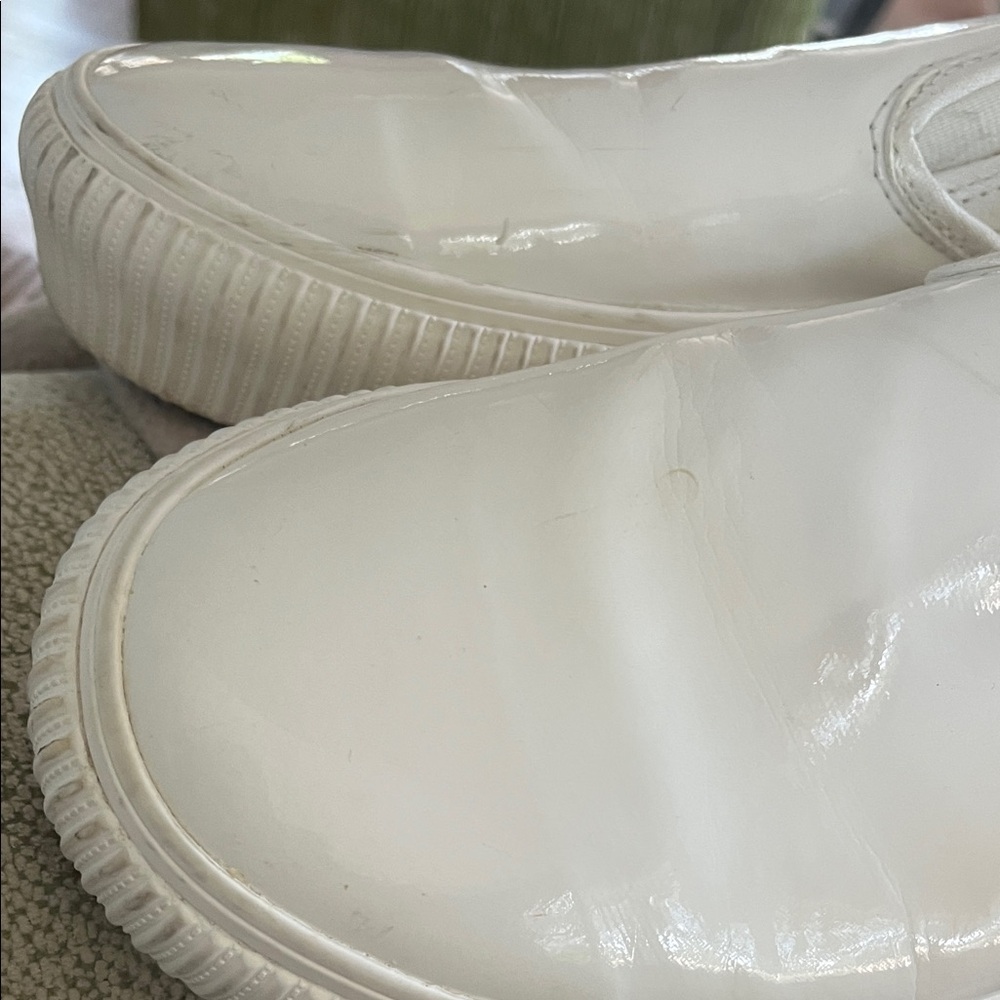 Vans White Slip-On Loafers 10 - Picture 9 of 11